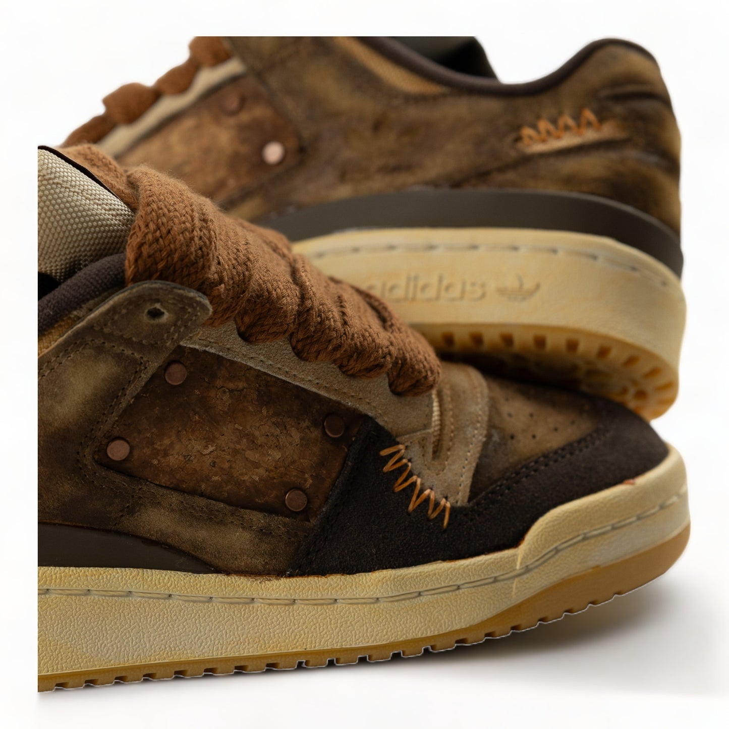 Mask72 x deviceone "The Fisherman's Crate adidas Forum Low Custom.